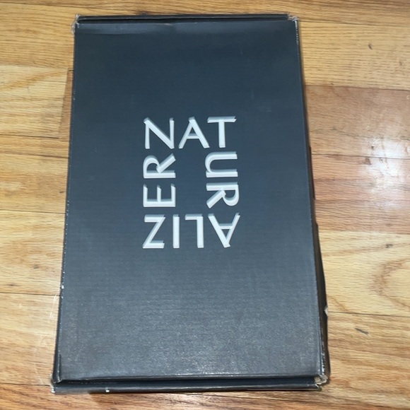 NEW Naturalizer Women Desi Chain Platform Lug Sole Heeled Loafer Taupe 11 W Wide - Picture 17 of 17